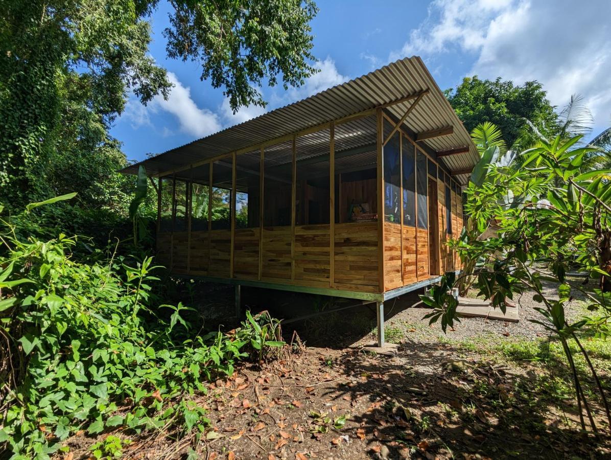 Arboura Eco Cabins Villa Uvita Exterior photo