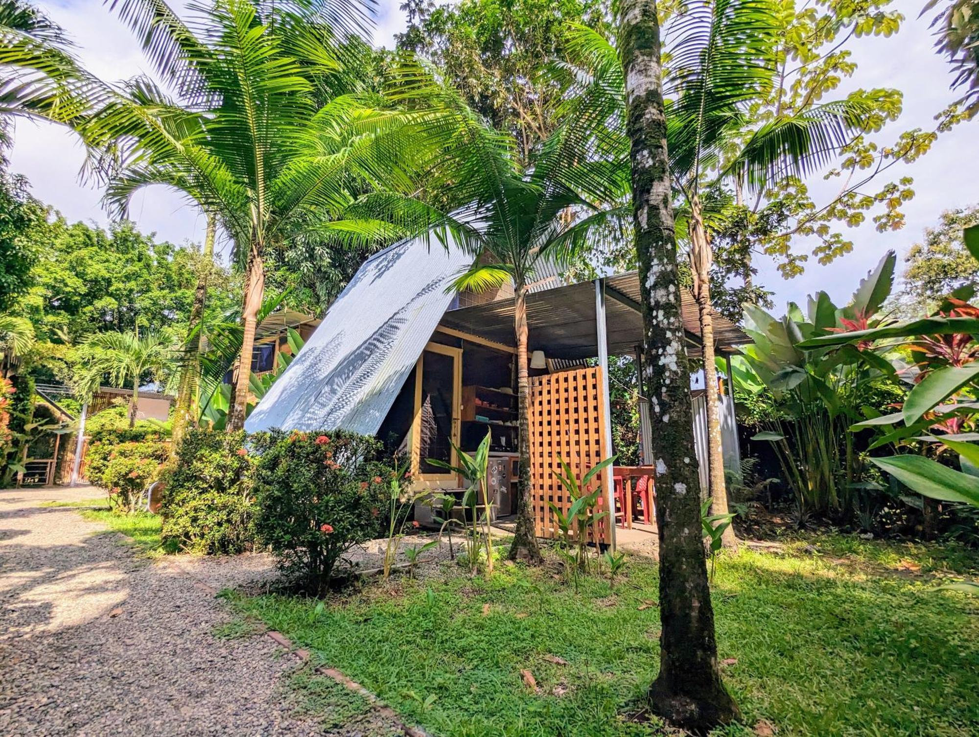 Arboura Eco Cabins Villa Uvita Exterior photo