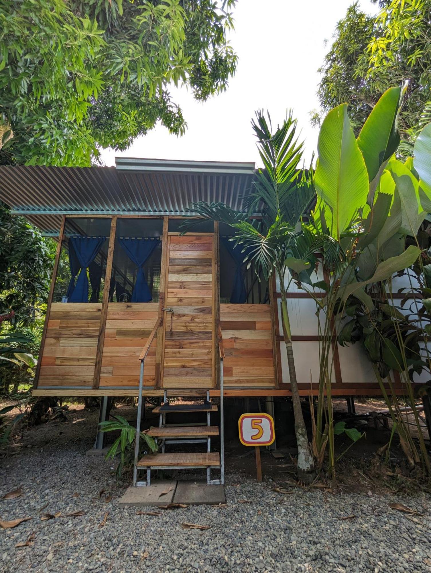 Arboura Eco Cabins Villa Uvita Exterior photo