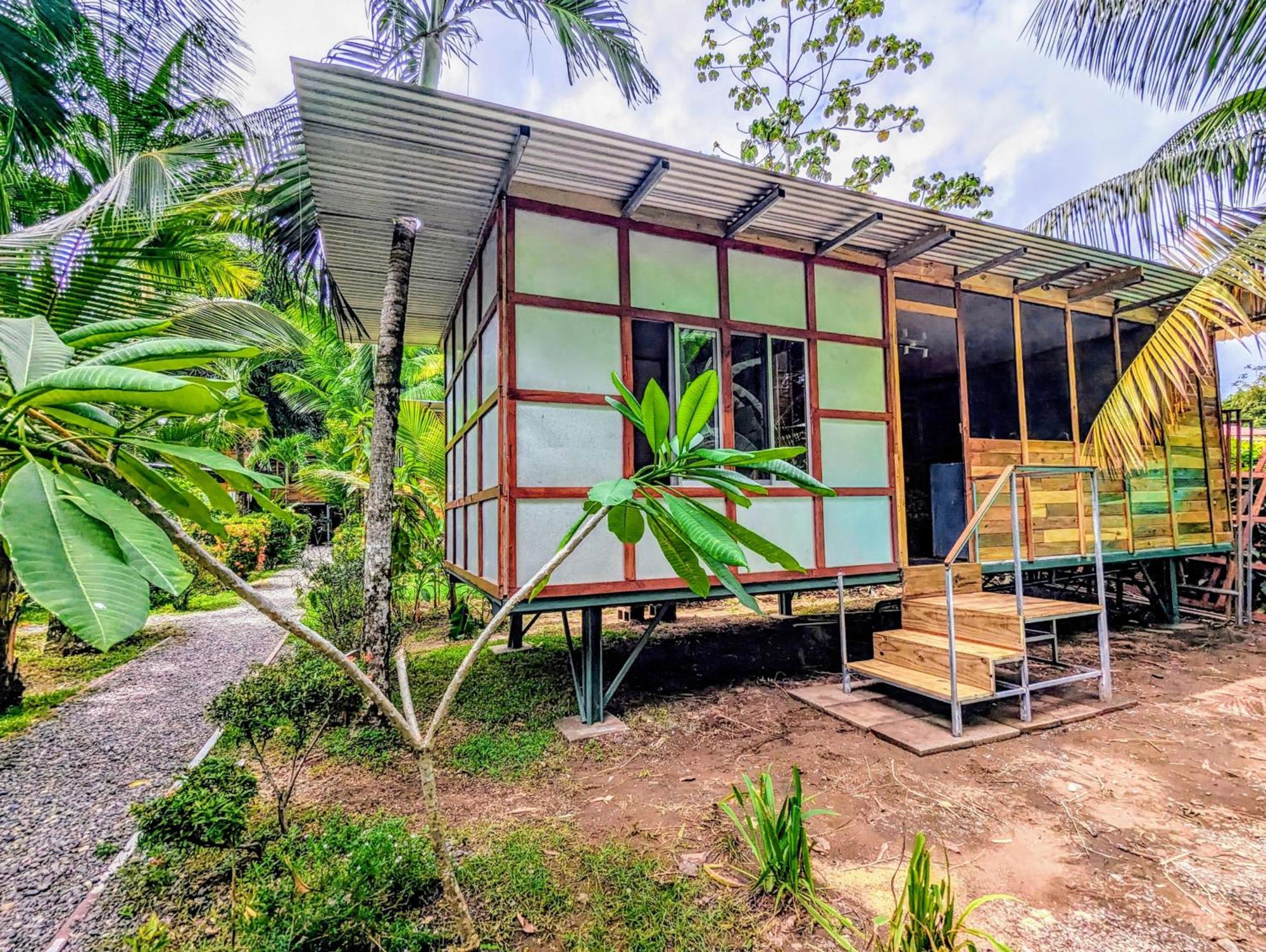 Arboura Eco Cabins Villa Uvita Exterior photo